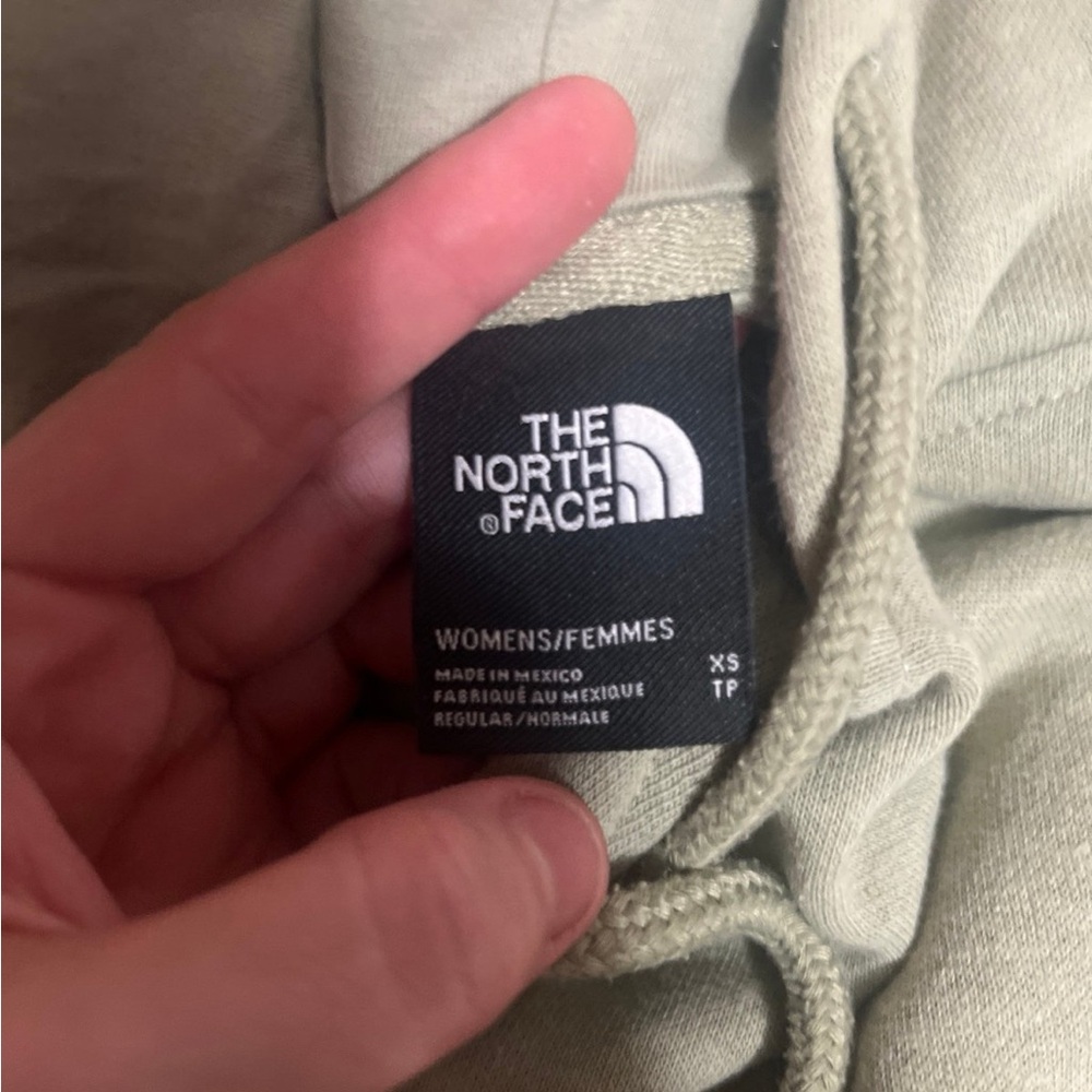 North face hoodie - Picture 3 of 4